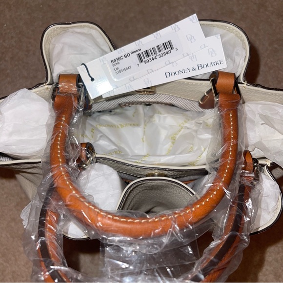 NWT Dooney & Bourke Brenna (Pebble Grain) - Bone - Picture 5 of 7